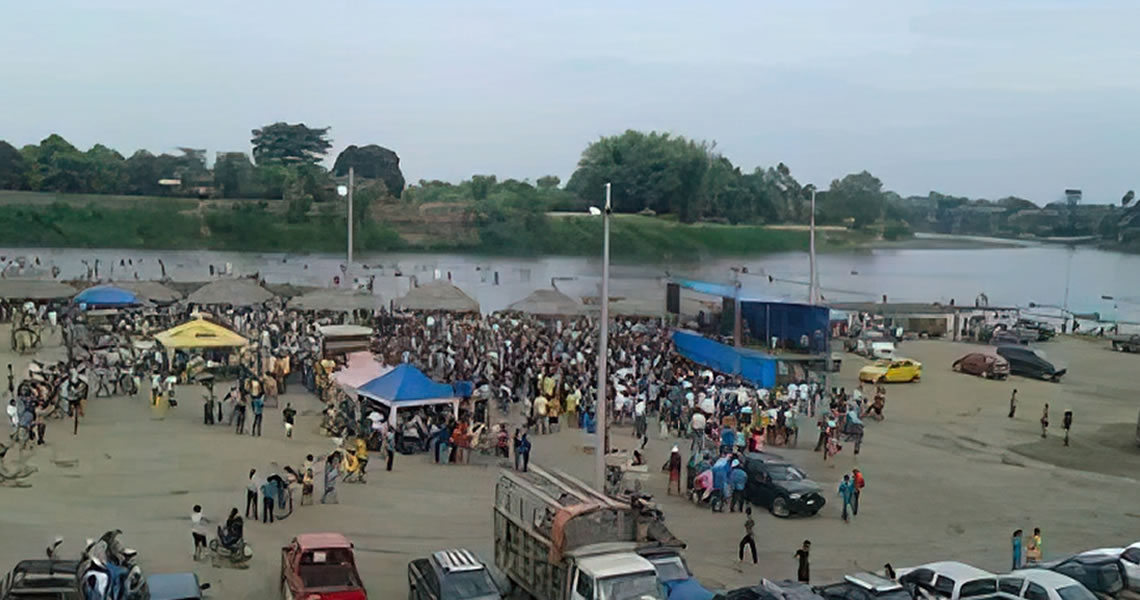 La Reveza, la playa de agua dulce más grande del Ecuador